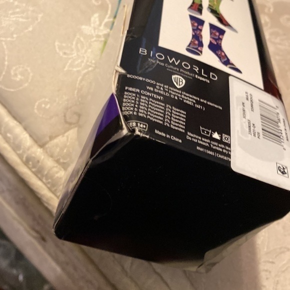 Mens Scooby Doo socks - Picture 5 of 5
